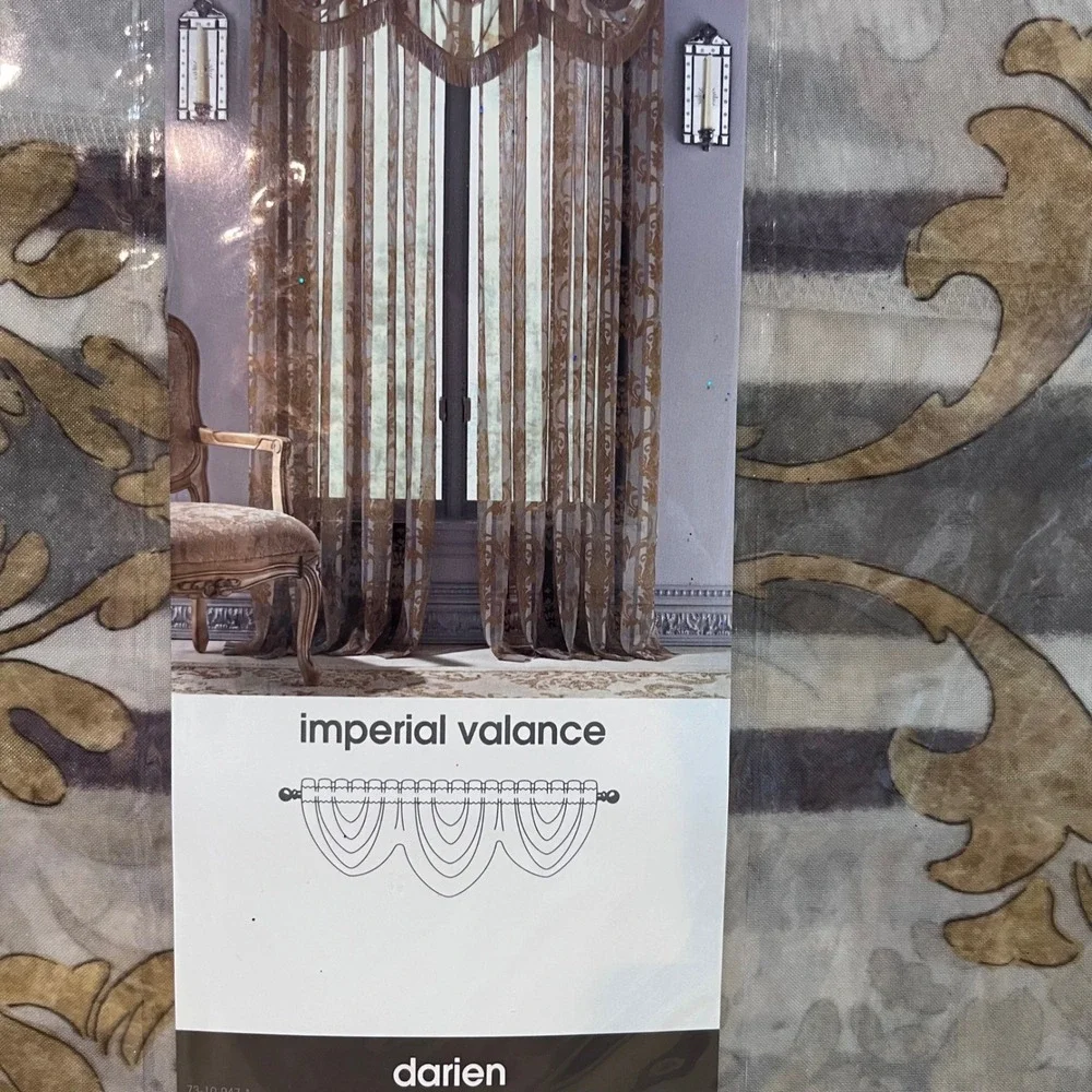 NWT JCPenney Home Darien Imperial Valance 85x32 Silver Gold‎ Damask Traditional